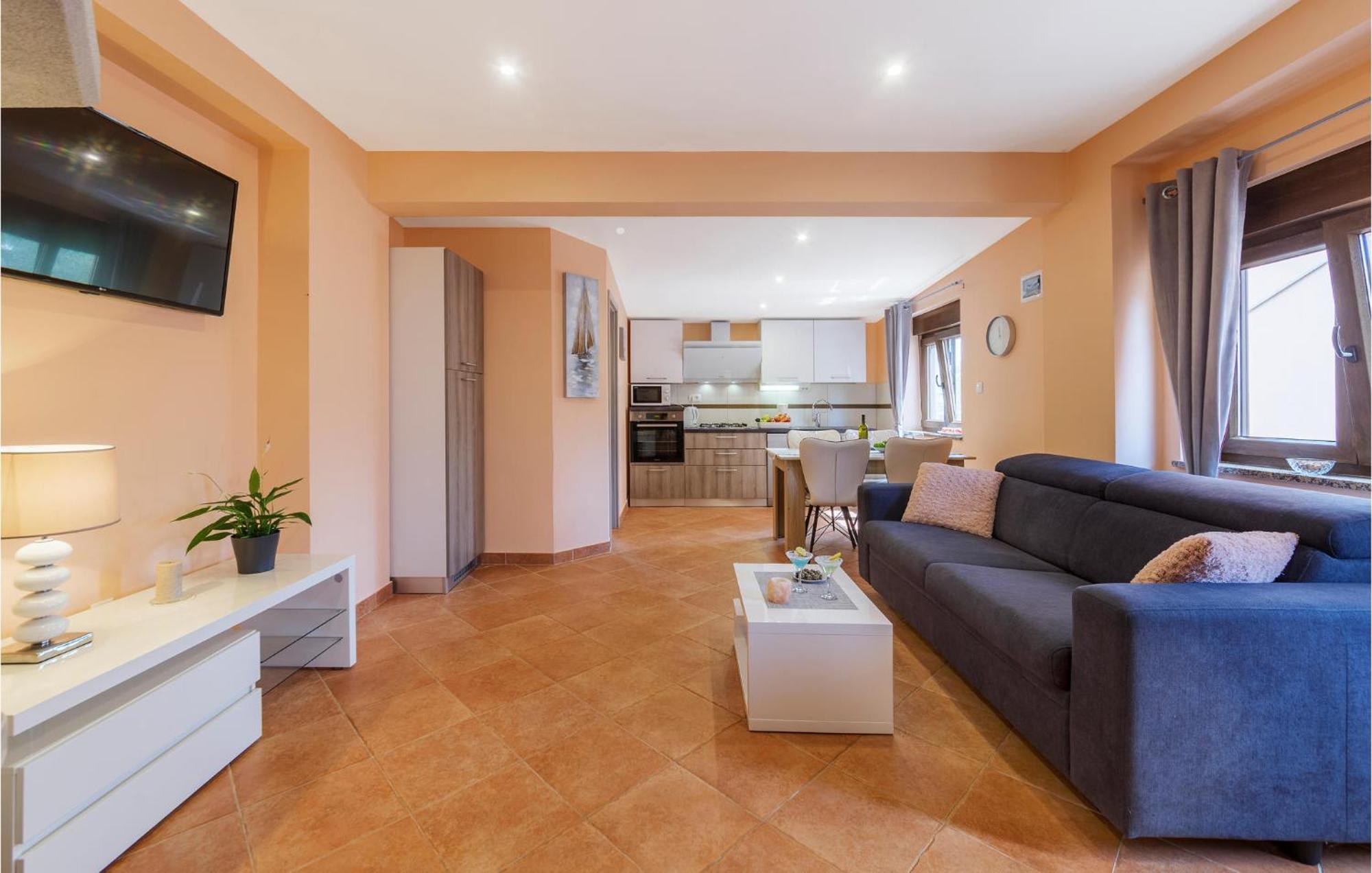 1 Bedroom Stunning Apartment In 普拉 外观 照片
